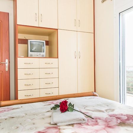 Cozy Flats In An Olive Grove By The Sandy Beach Kánalos 외부 사진