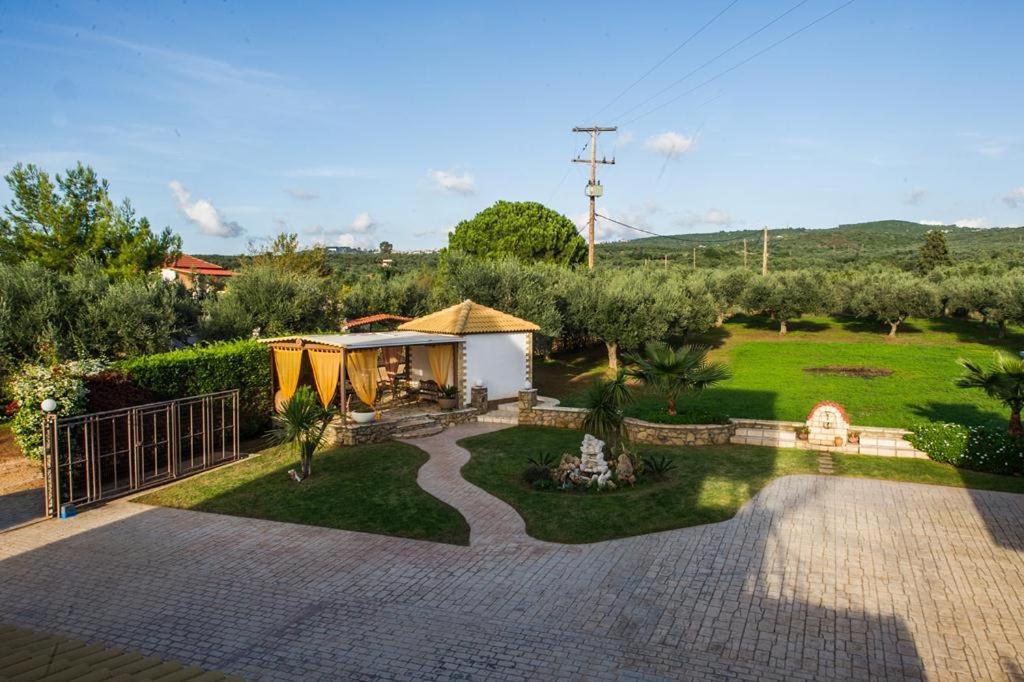 Cozy Flats In An Olive Grove By The Sandy Beach Kánalos 외부 사진
