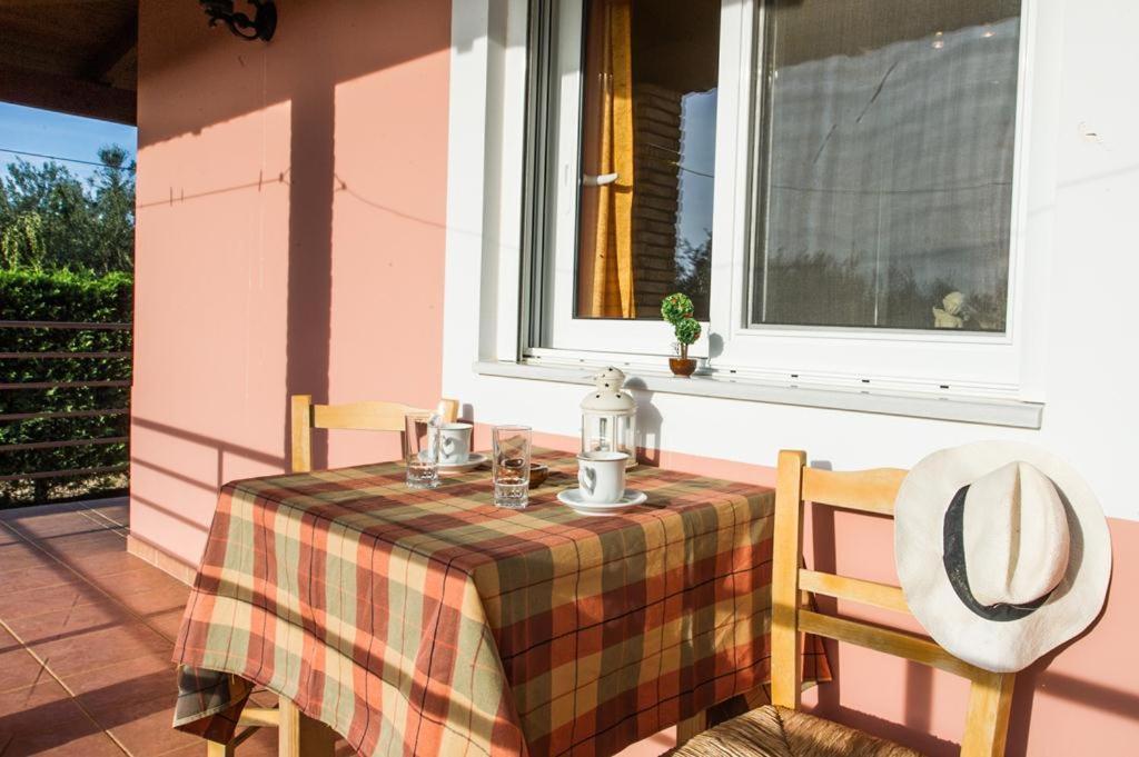 Cozy Flats In An Olive Grove By The Sandy Beach Kánalos 외부 사진