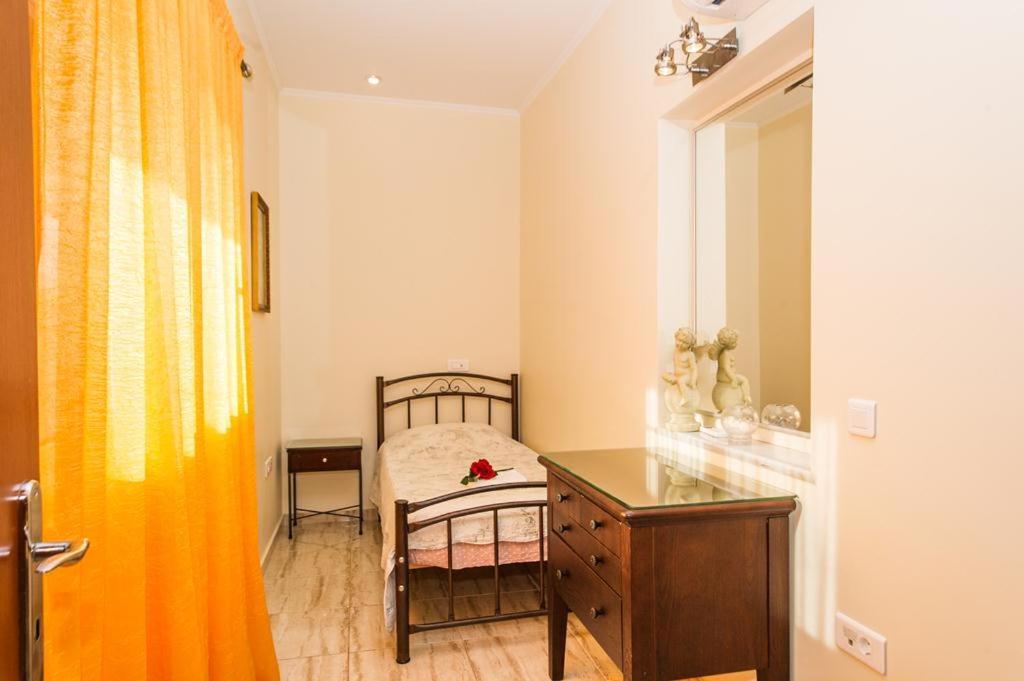 Cozy Flats In An Olive Grove By The Sandy Beach Kánalos 외부 사진